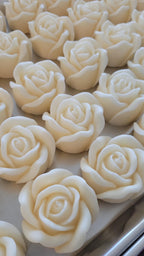 Rose shaped candle, Mother's day gift candle, Gift for mom, handmade natural soy wax candle, non-toxic