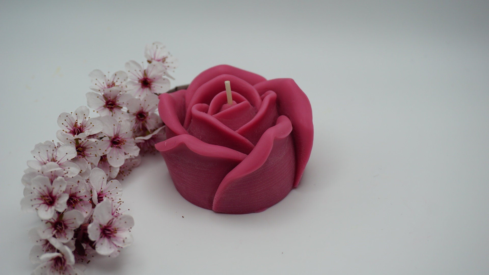 Set of rose flower candles gift for her in a box | Rose flowers, natural soy wax candle, non toxic pink rose candle