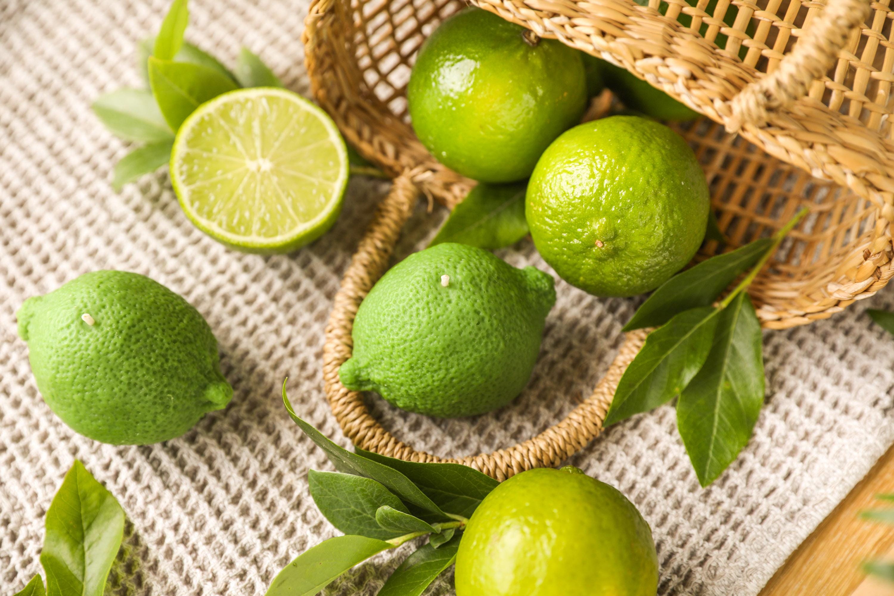 Lime candle garden party candle original gift food candle soy wax fruit candle lemon scent decorative kitchen candle decor