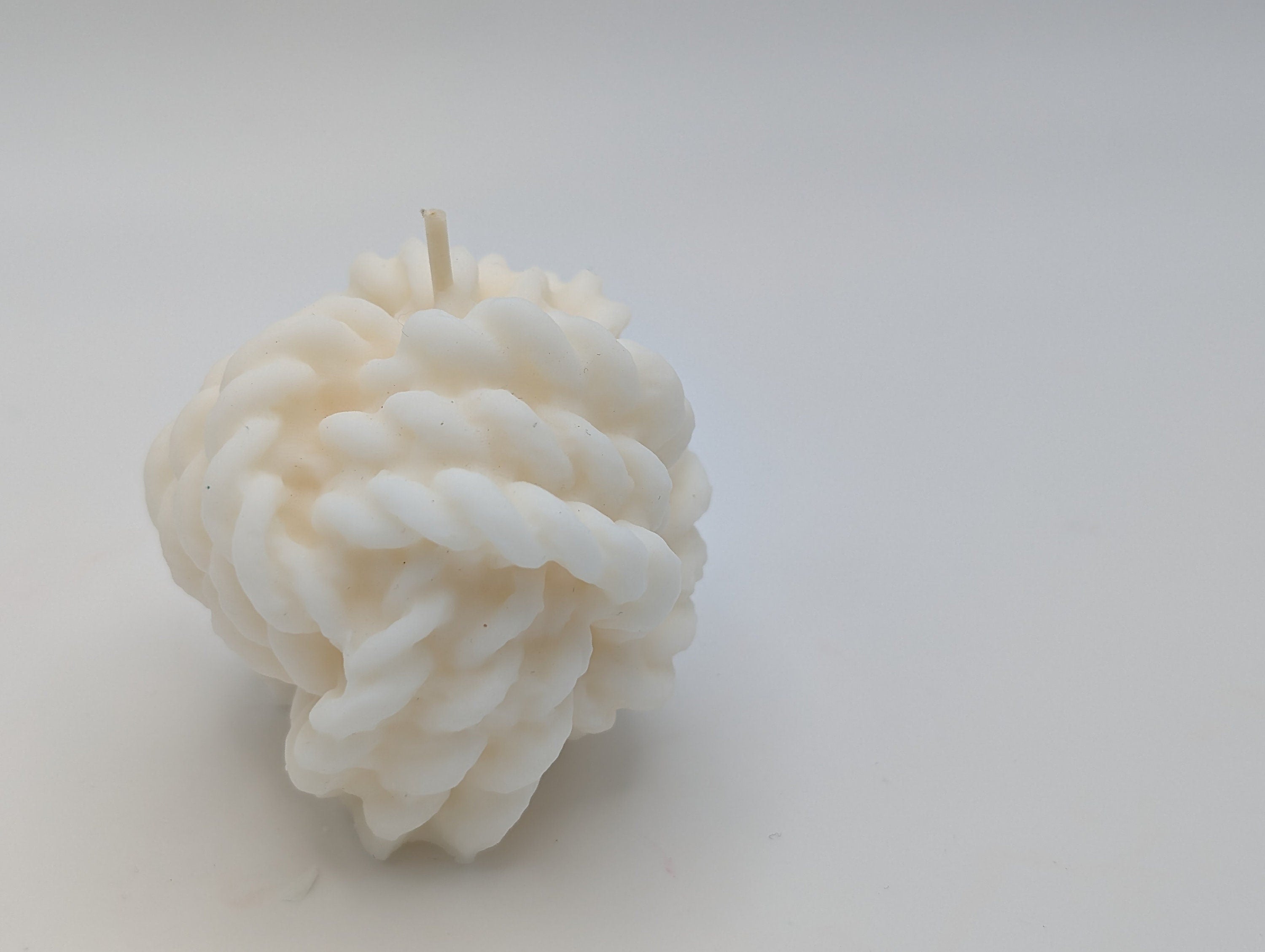 Yarn Ball Candle - Knitter Gift - Handcrafted Soy Wax Decor - Unique Minimalist Home