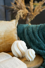 Wave Decorative Candle – Modern Coffee Table Decor, Cozy Home Gift, Birthday or Housewarming Gift for Friends & Sisters